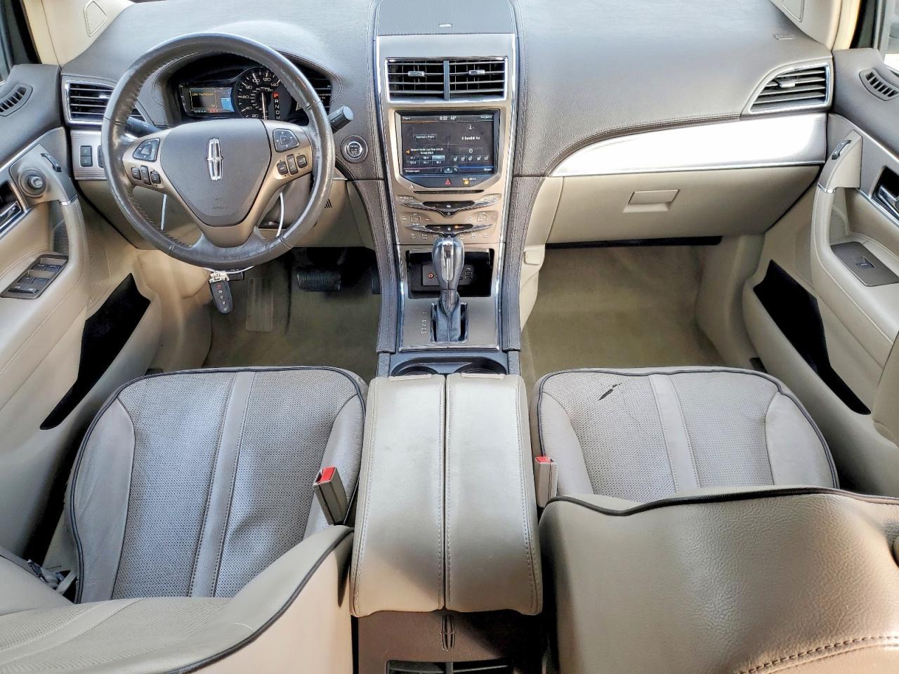2011 LINCOLN MKX