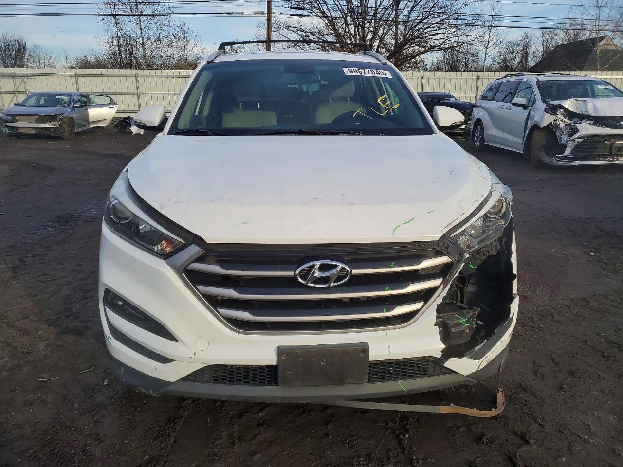 2017 HYUNDAI TUCSON