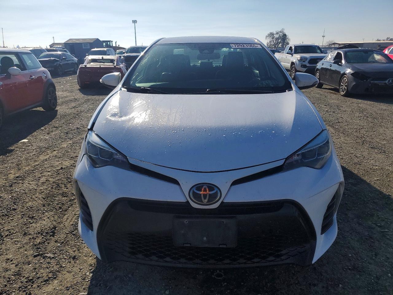 2018 TOYOTA COROLLA