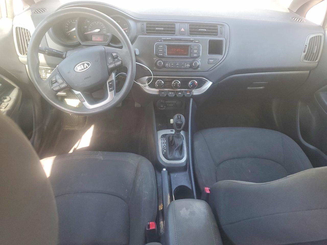 2013 KIA RIO