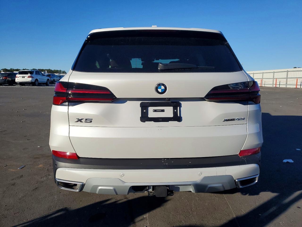 2026 BMW X5