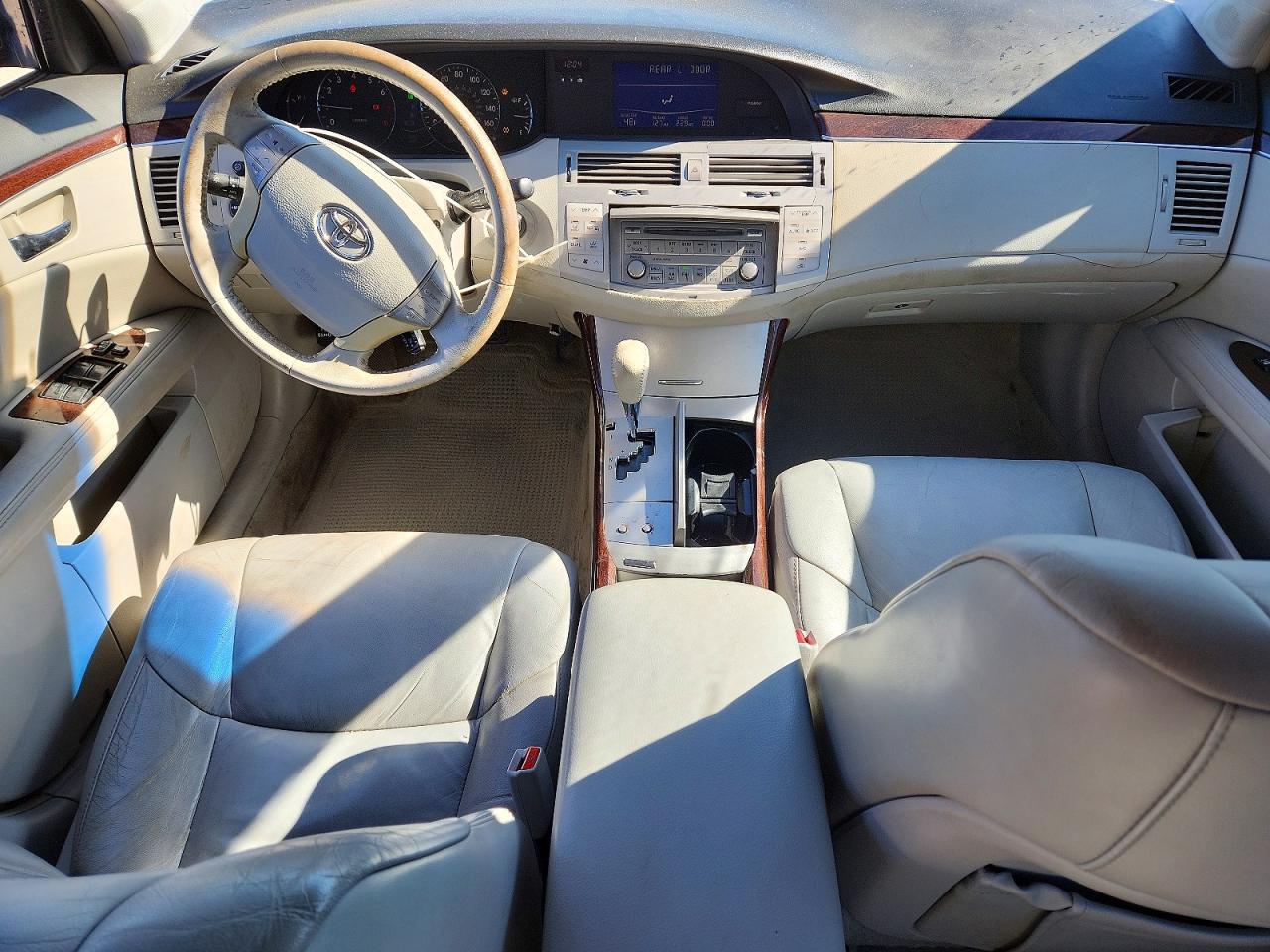2008 TOYOTA Avalon