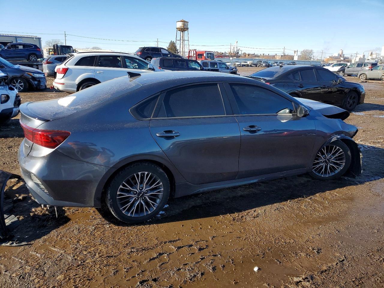2022 KIA FORTE