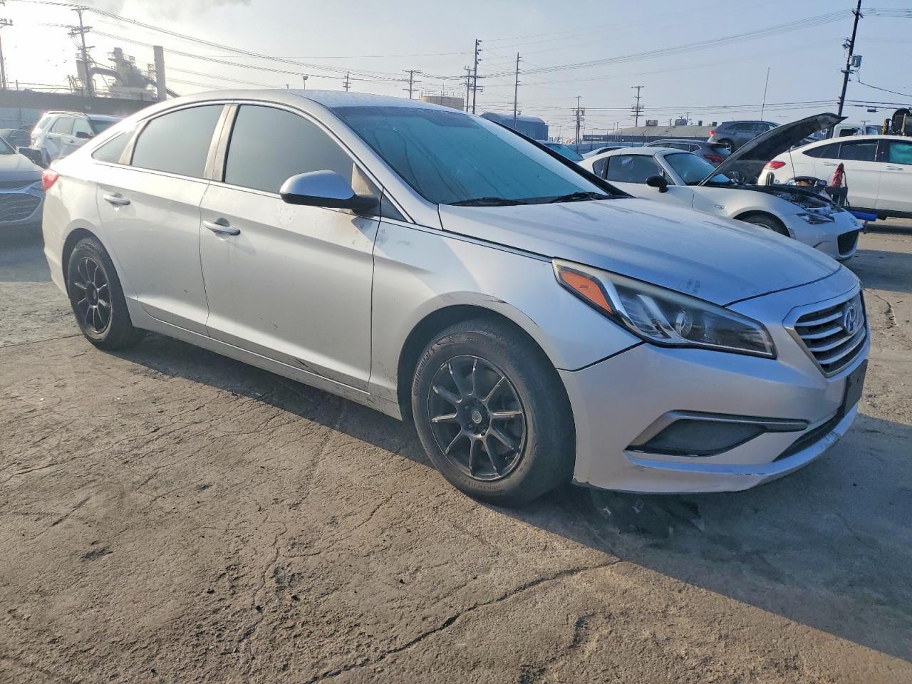 2016 HYUNDAI SONATA