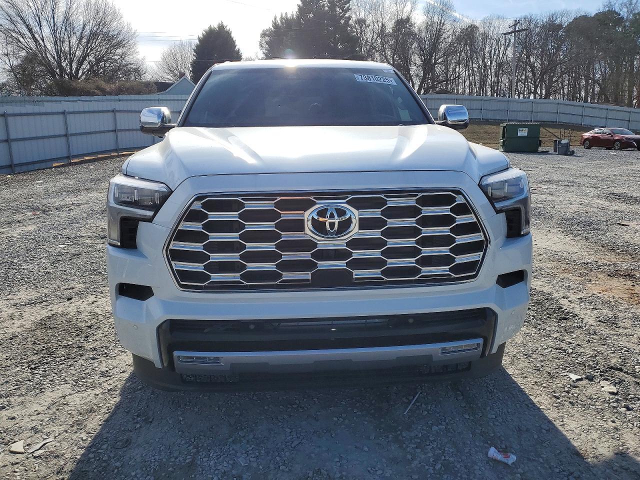 2026 TOYOTA Sequoia