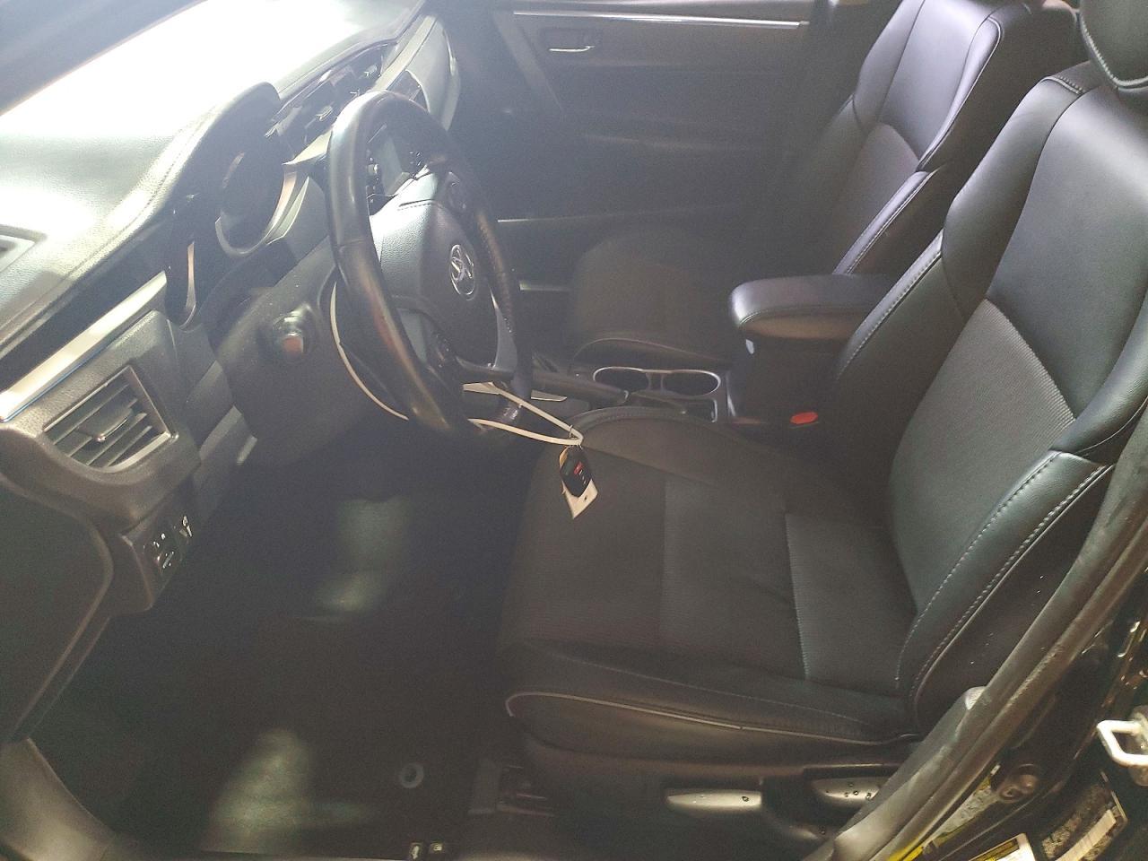 2016 TOYOTA COROLLA