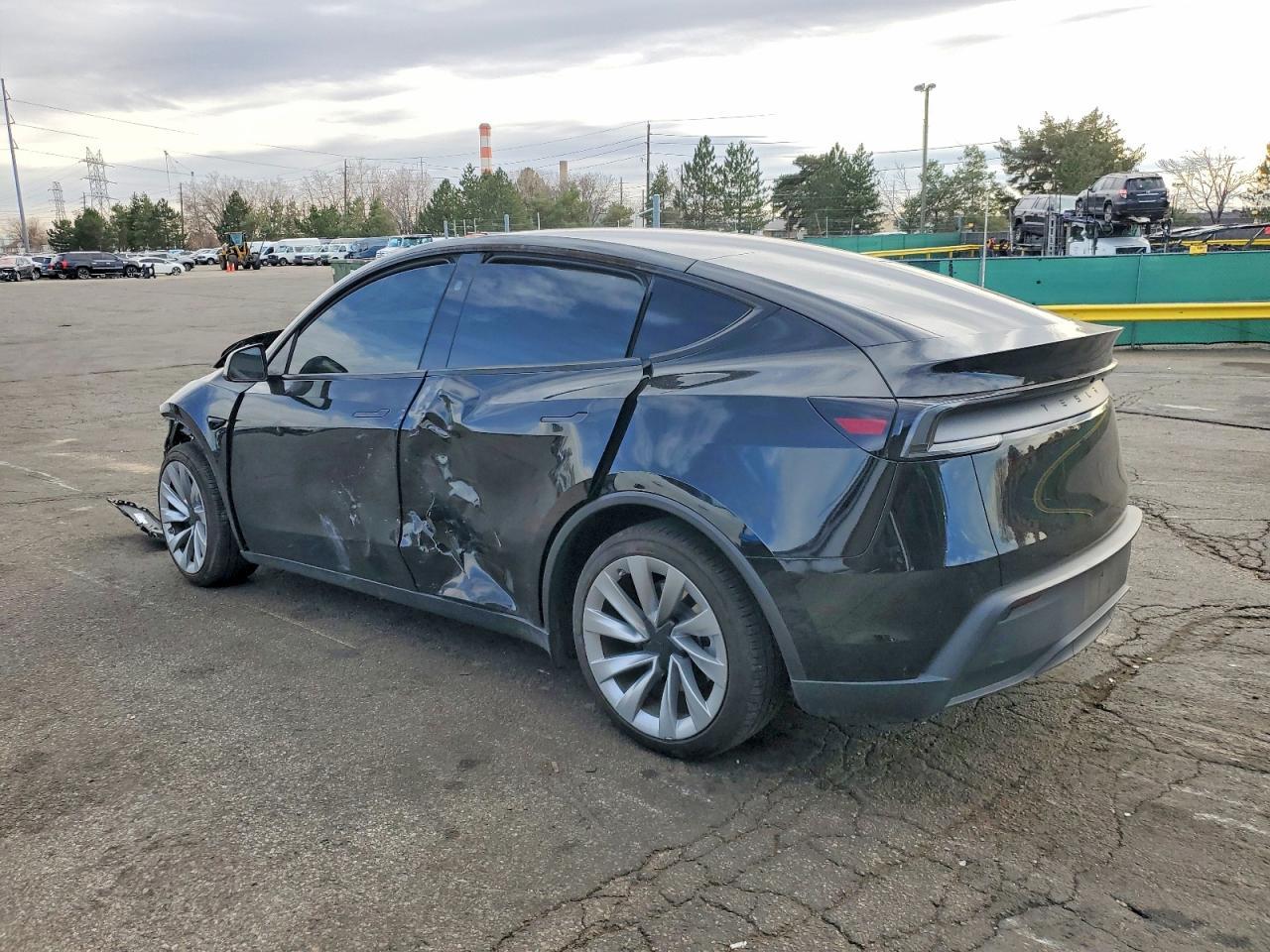 2026 TESLA MODEL Y