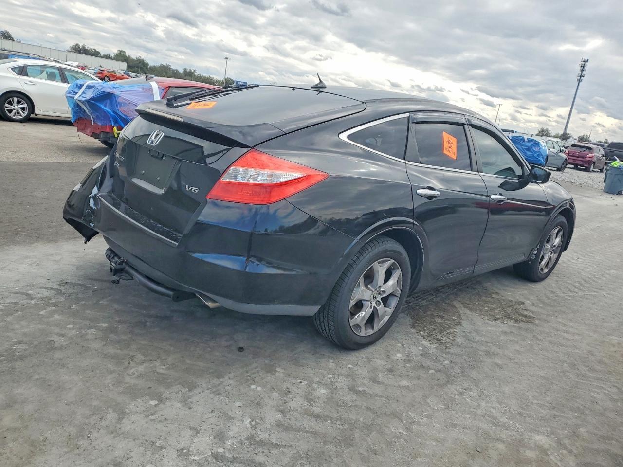 2012 HONDA Crosstour