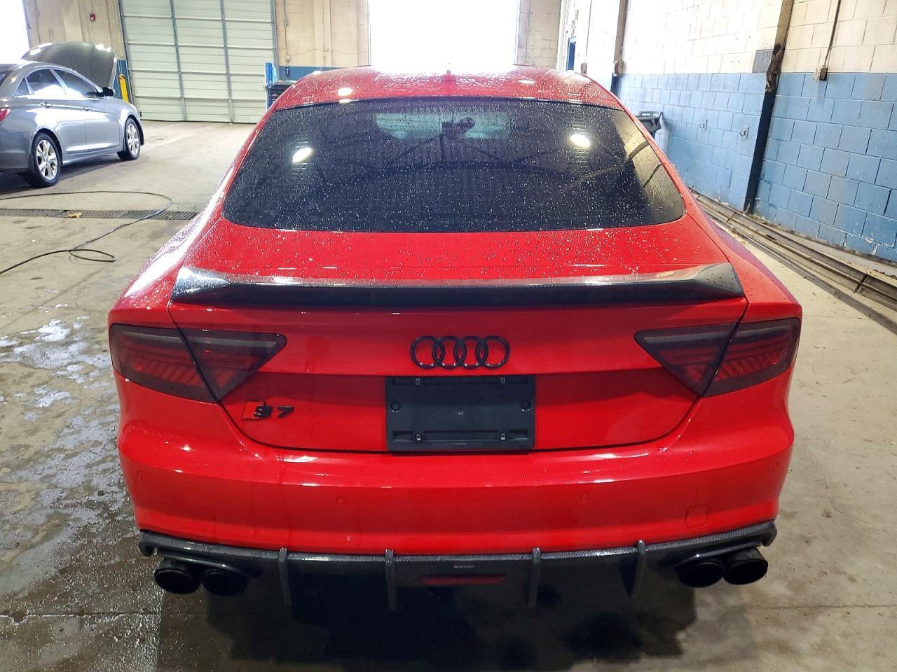 2016 AUDI S7