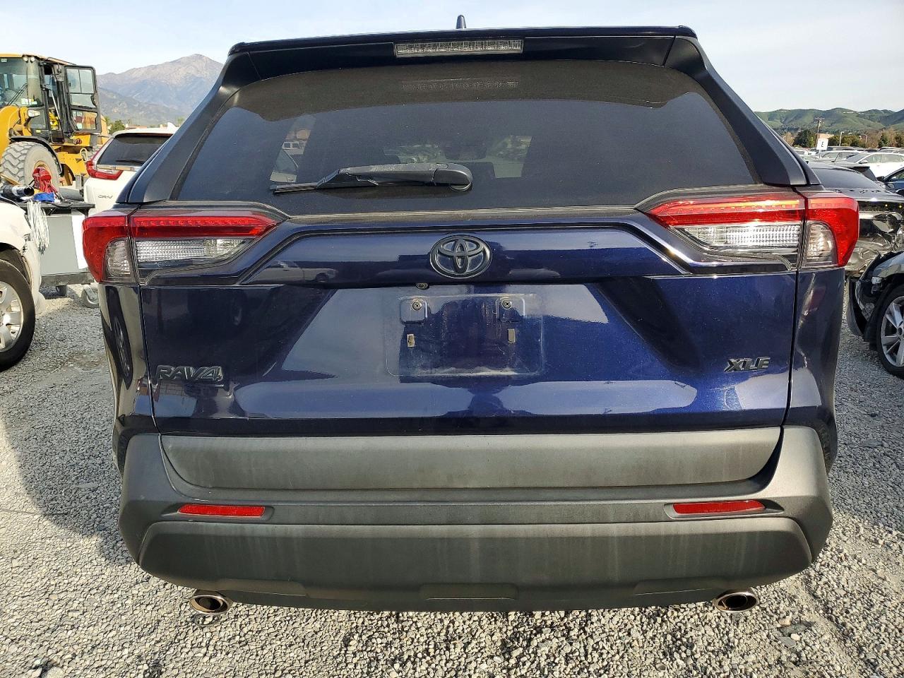 2020 TOYOTA RAV4
