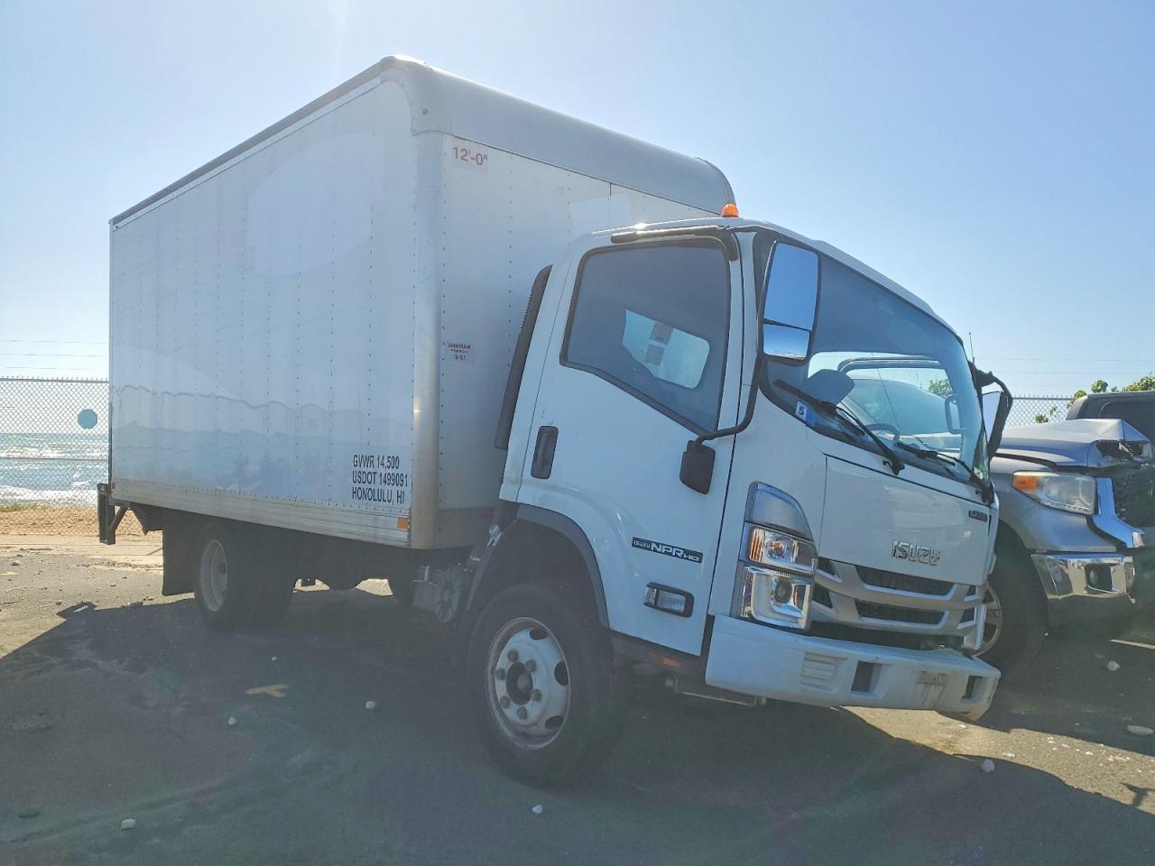 2024 ISUZU Npr Hd