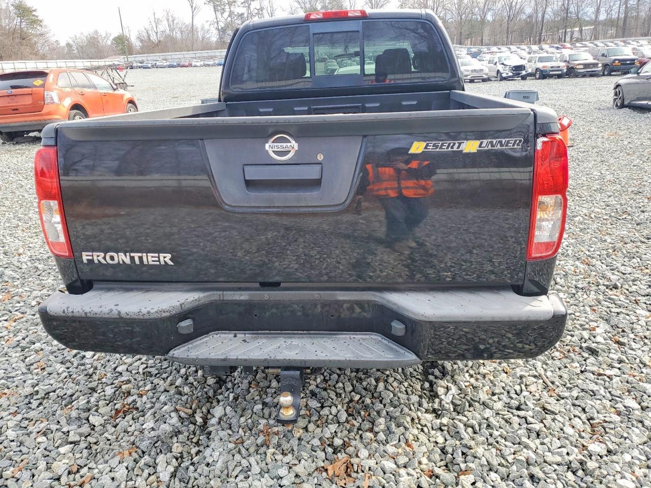 2014 NISSAN Frontier