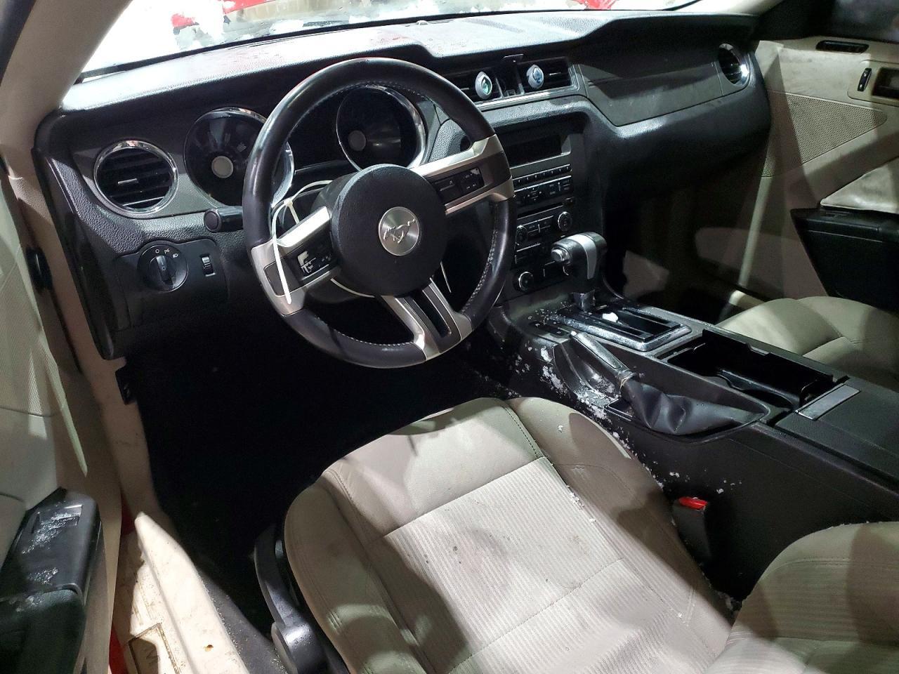 2010 FORD MUSTANG