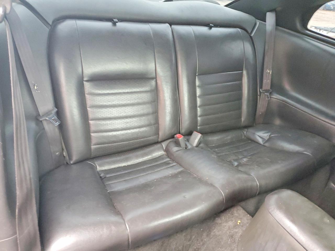 2001 FORD MUSTANG
