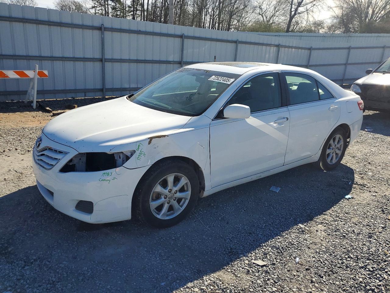 2011 TOYOTA CAMRY