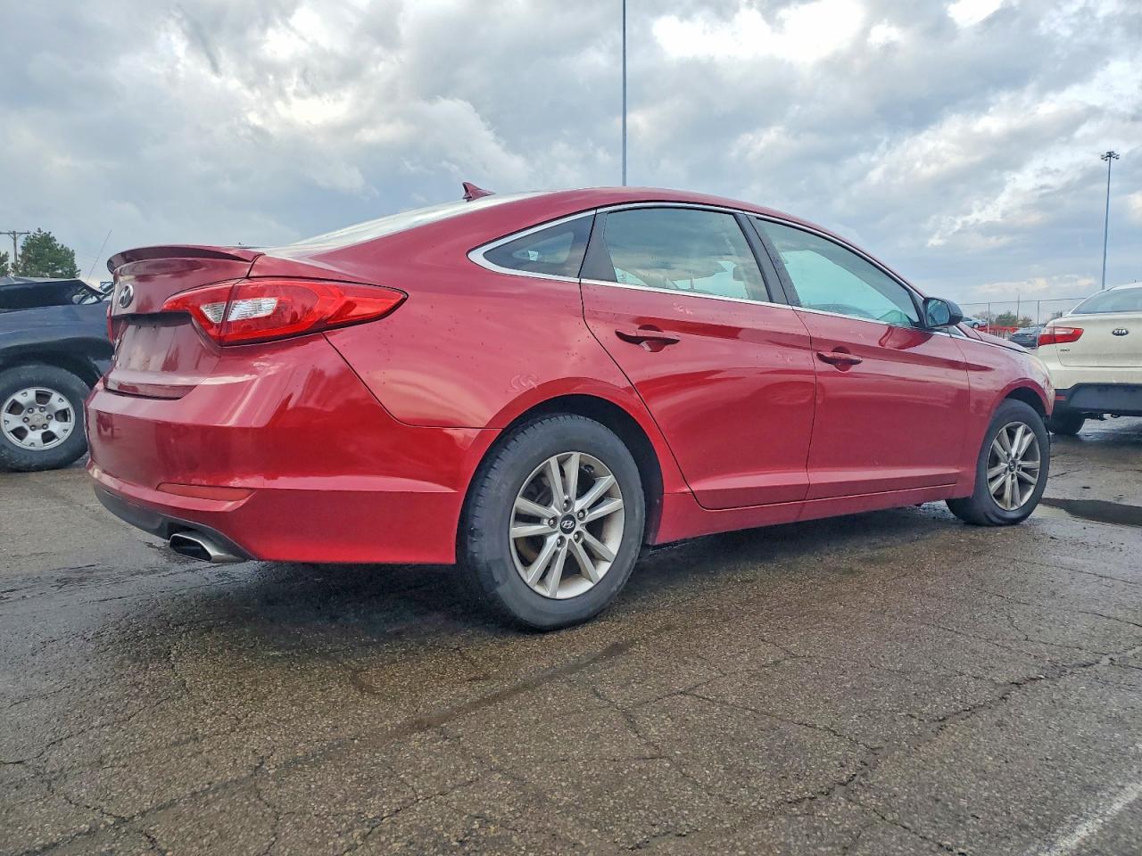2016 HYUNDAI SONATA