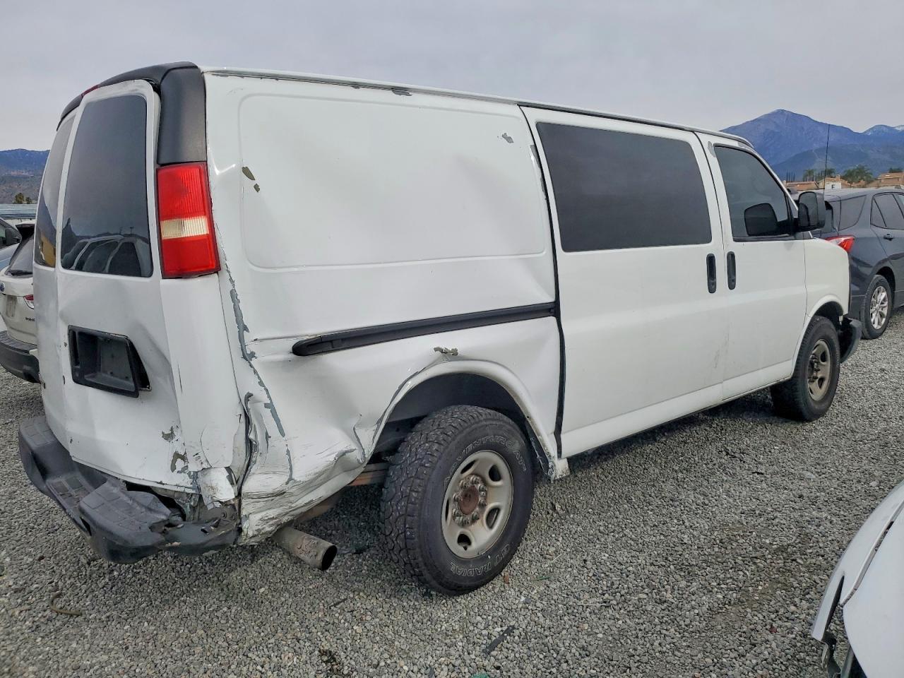 2007 CHEVROLET EXPRESS 2500