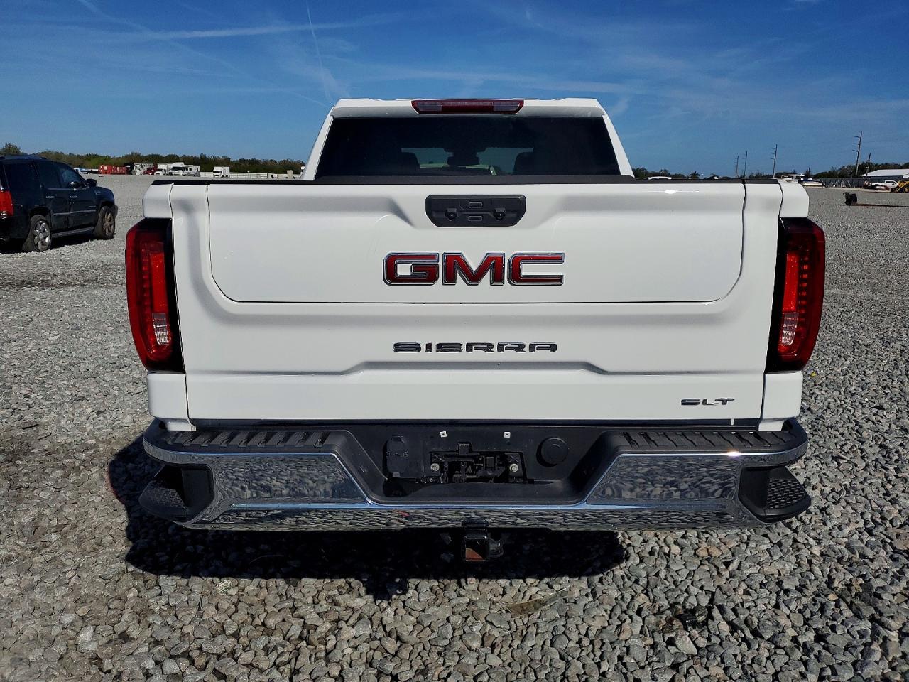 2025 GMC Sierra