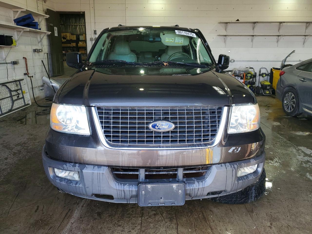 2005 FORD Expedition