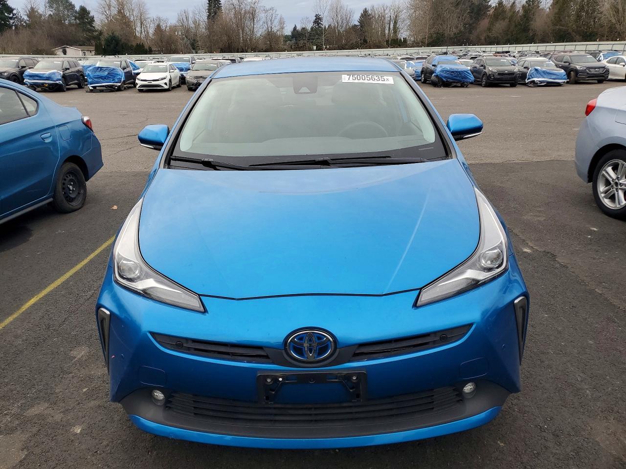 2019 TOYOTA PRIUS