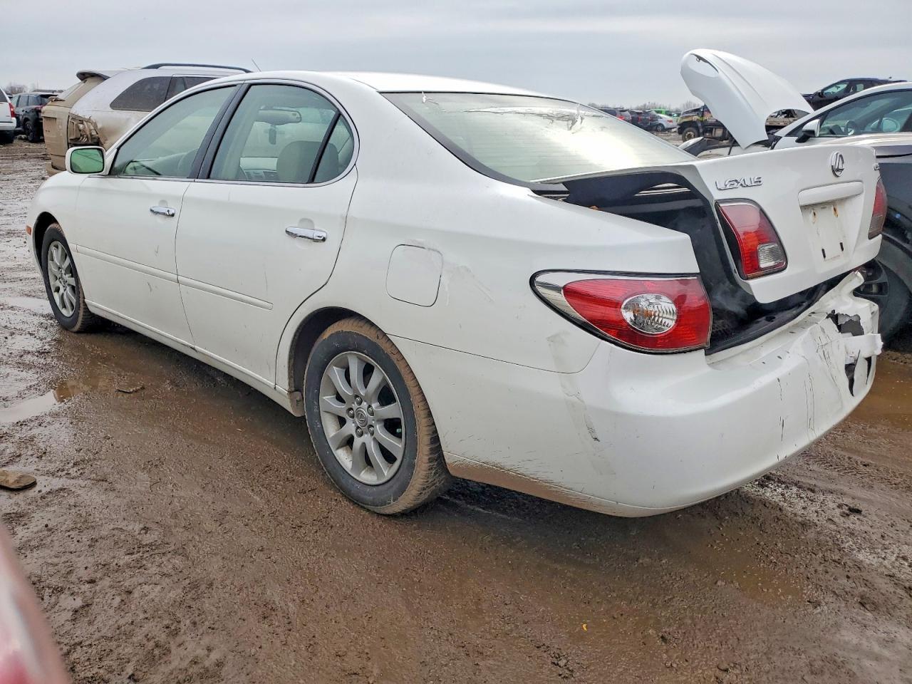 2004 LEXUS ES 330