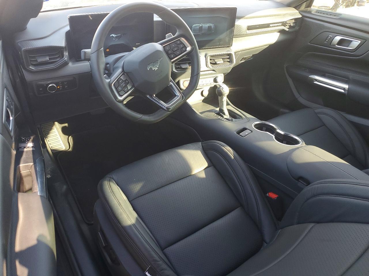 2025 FORD MUSTANG