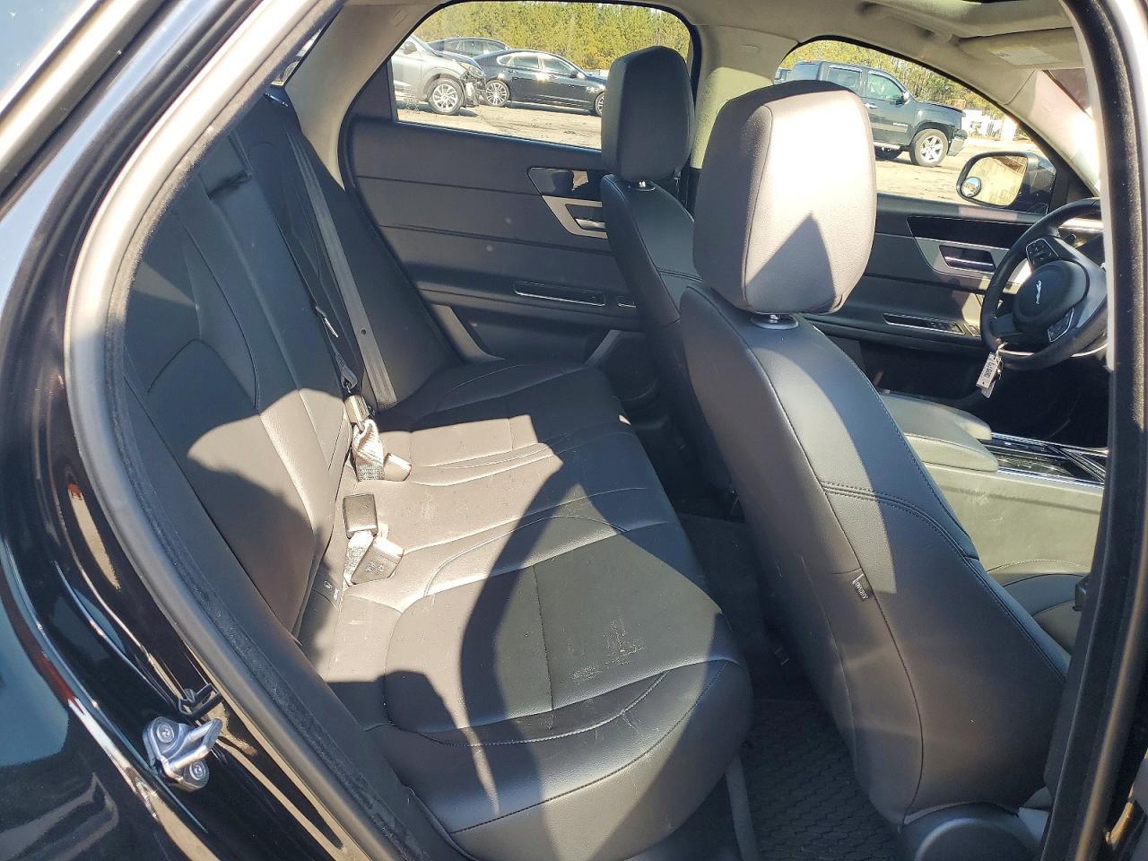 2020 JAGUAR XF