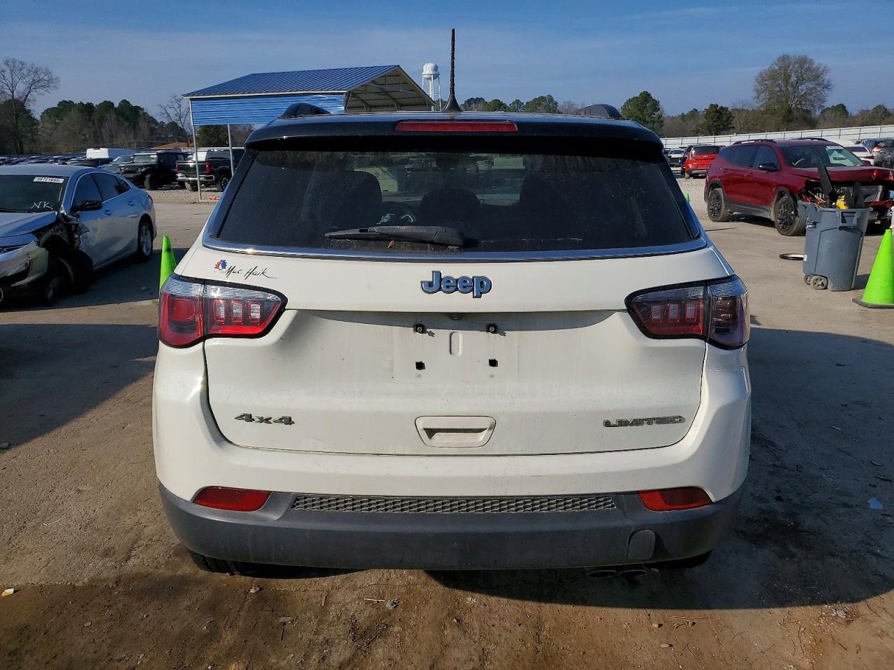2018 JEEP Compass