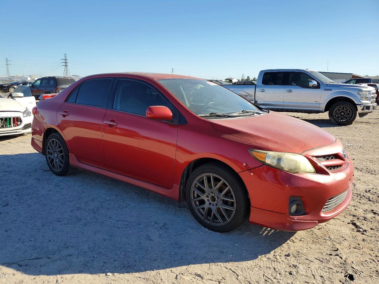 2013 TOYOTA COROLLA