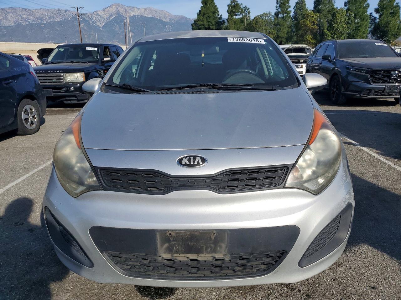 2013 KIA RIO