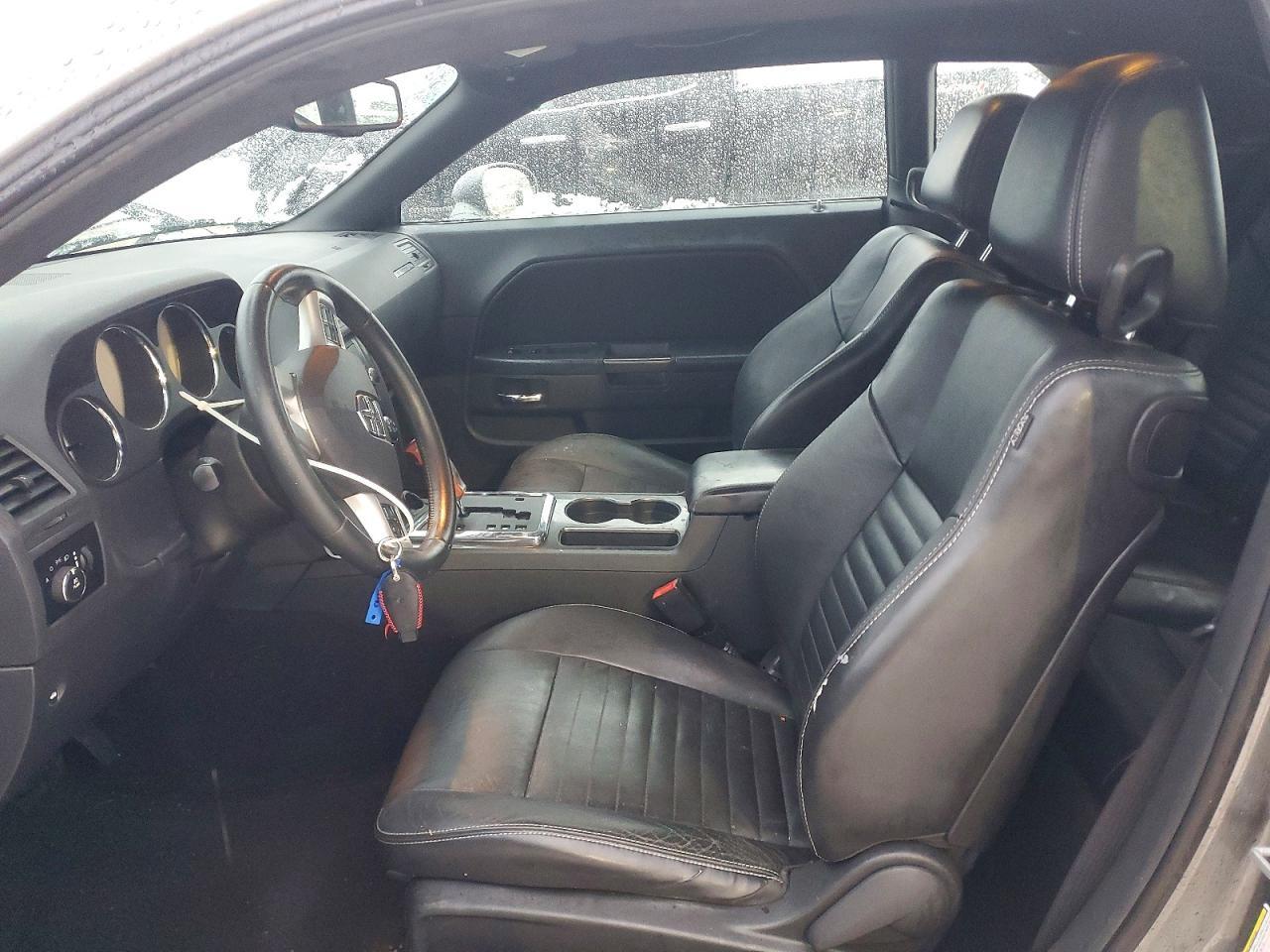 2012 DODGE Challenger