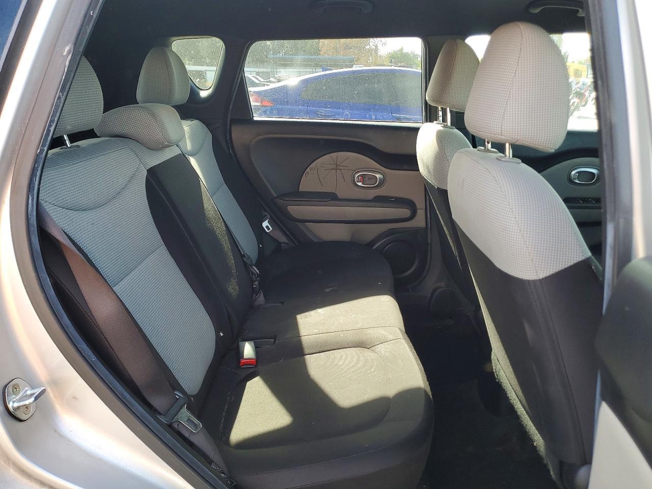 2017 KIA SOUL