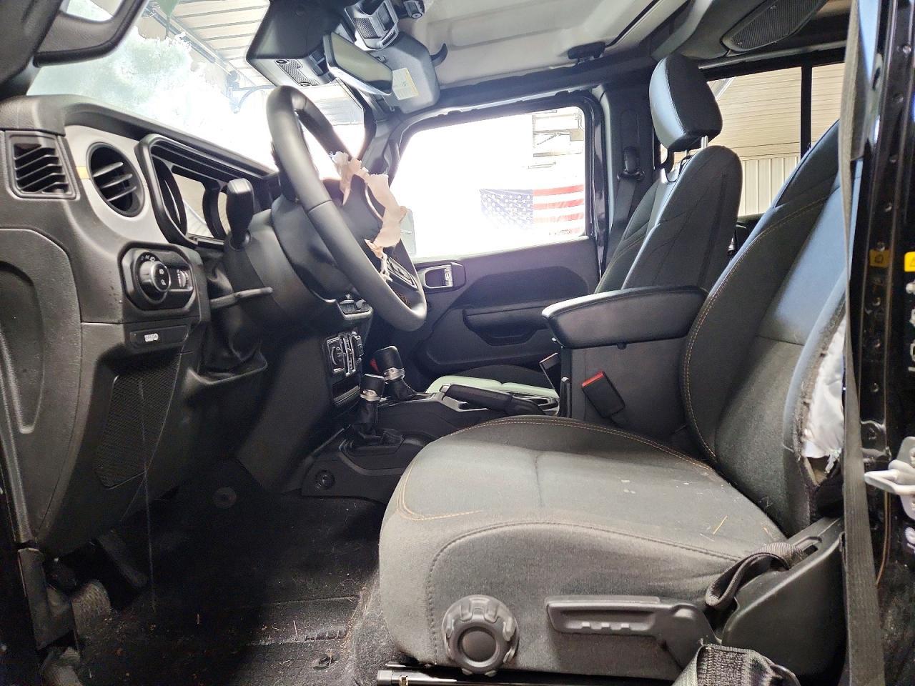2024 JEEP Gladiator