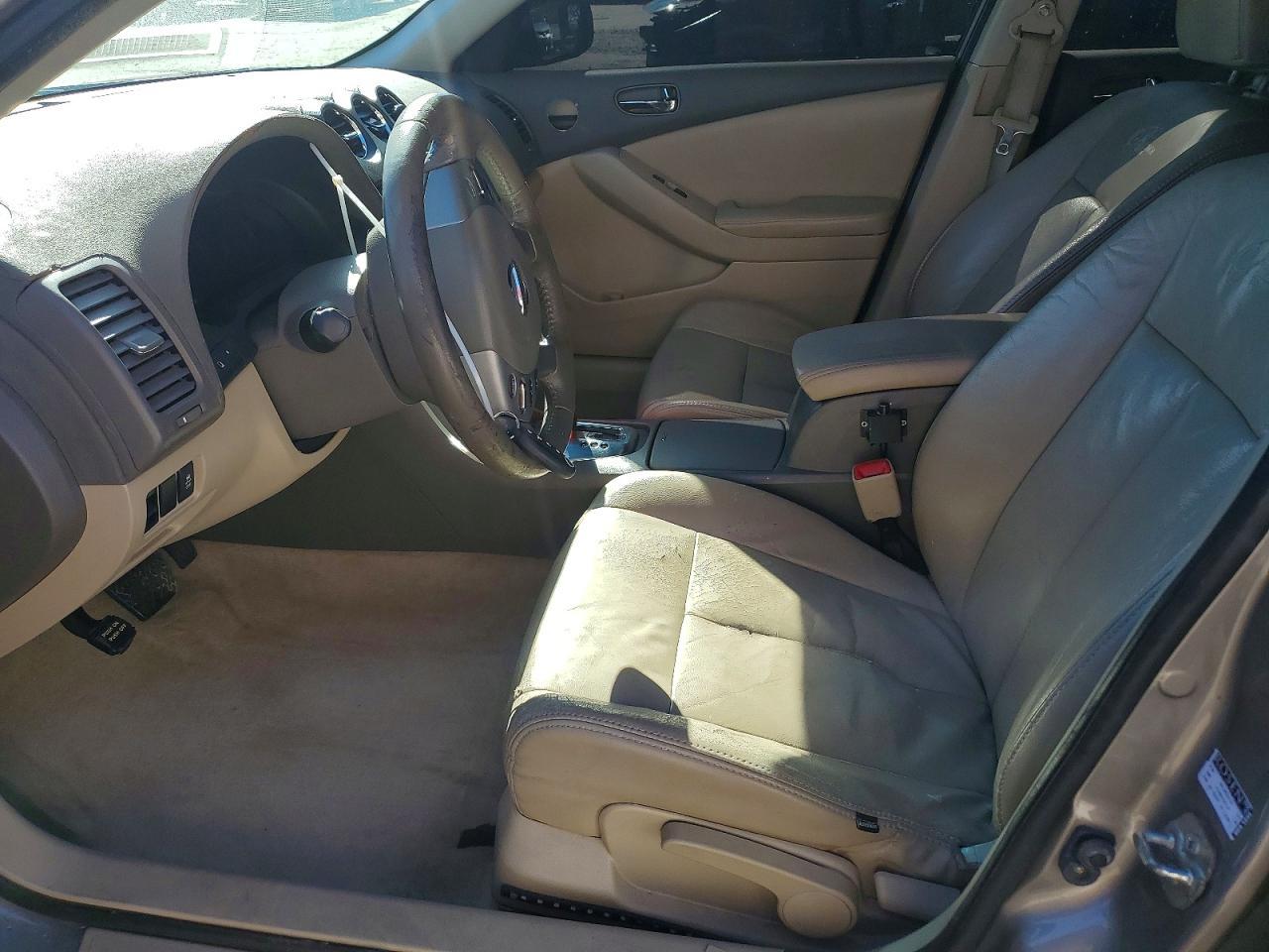 2012 NISSAN ALTIMA
