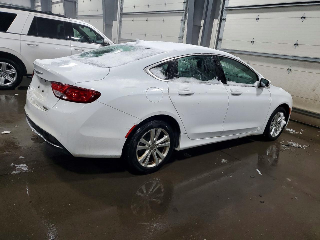 2017 CHRYSLER 200
