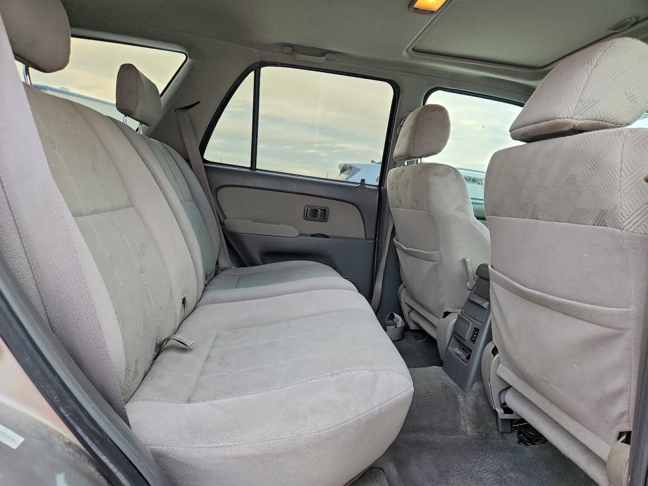 2002 TOYOTA 4Runner