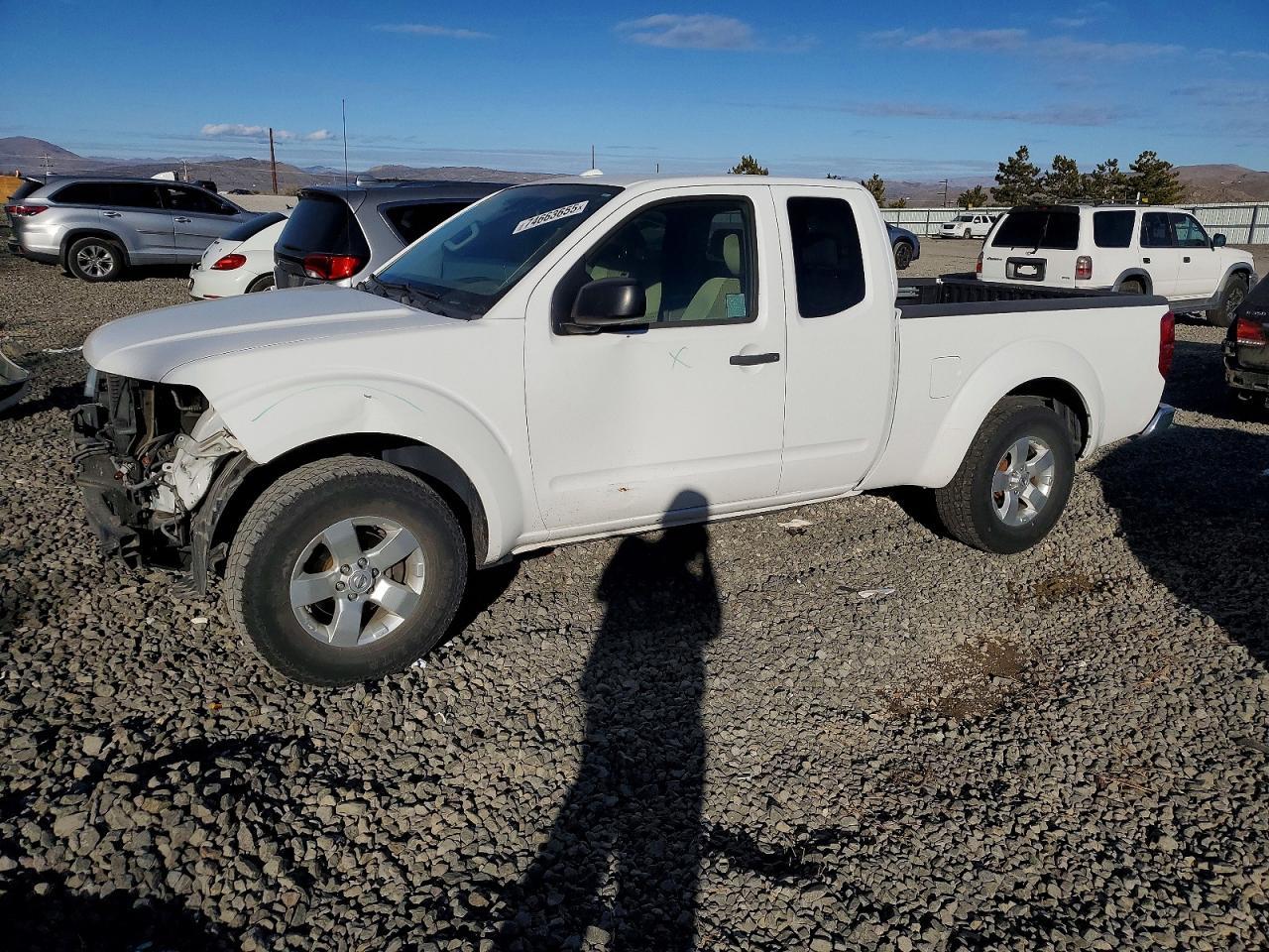 2012 NISSAN Frontier