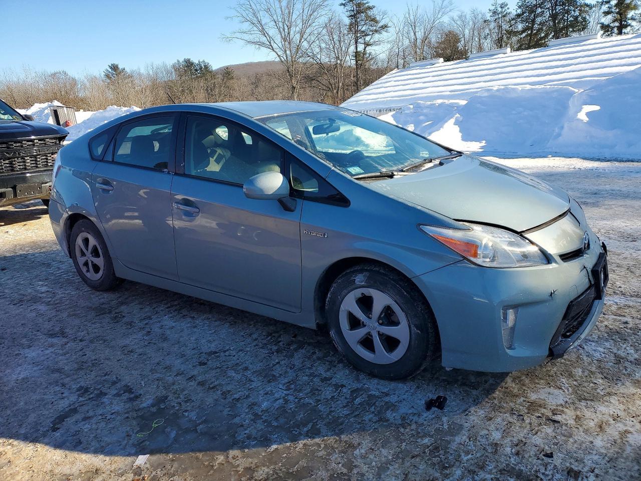 2014 TOYOTA PRIUS