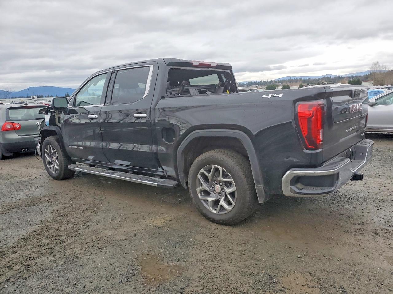 2025 GMC Sierra