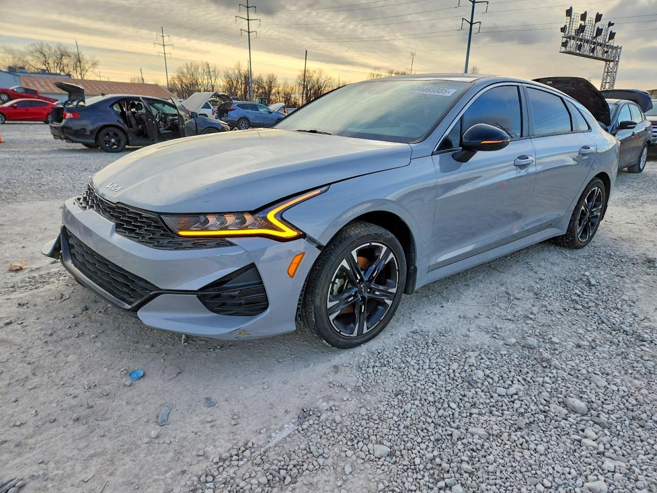 2022 KIA K5