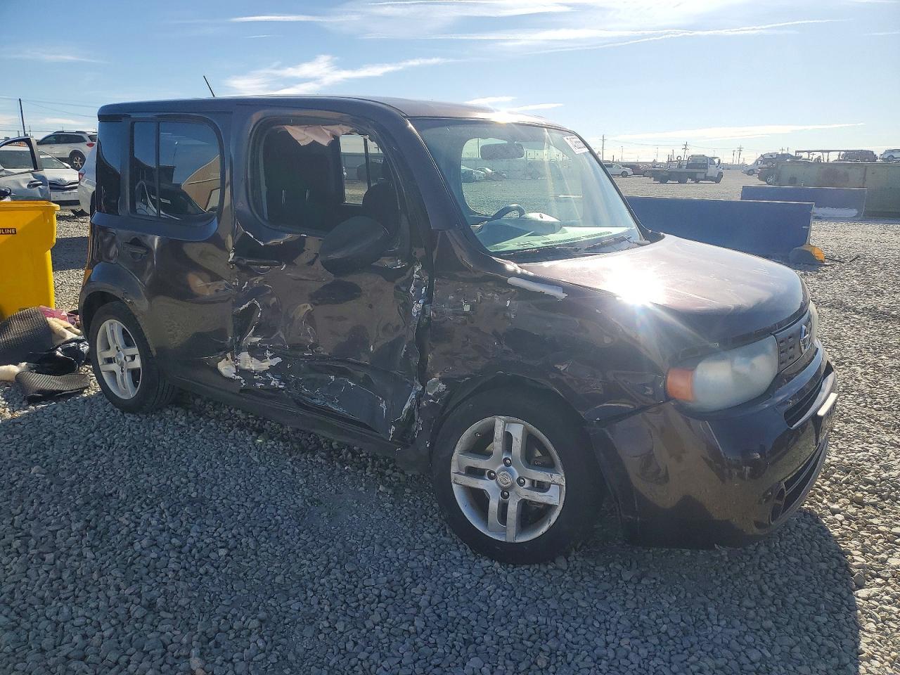2009 NISSAN CUBE