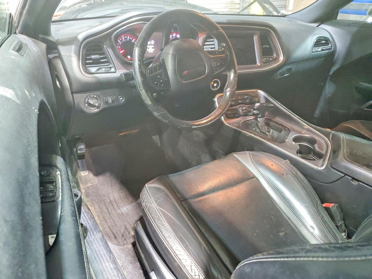 2017 DODGE Challenger