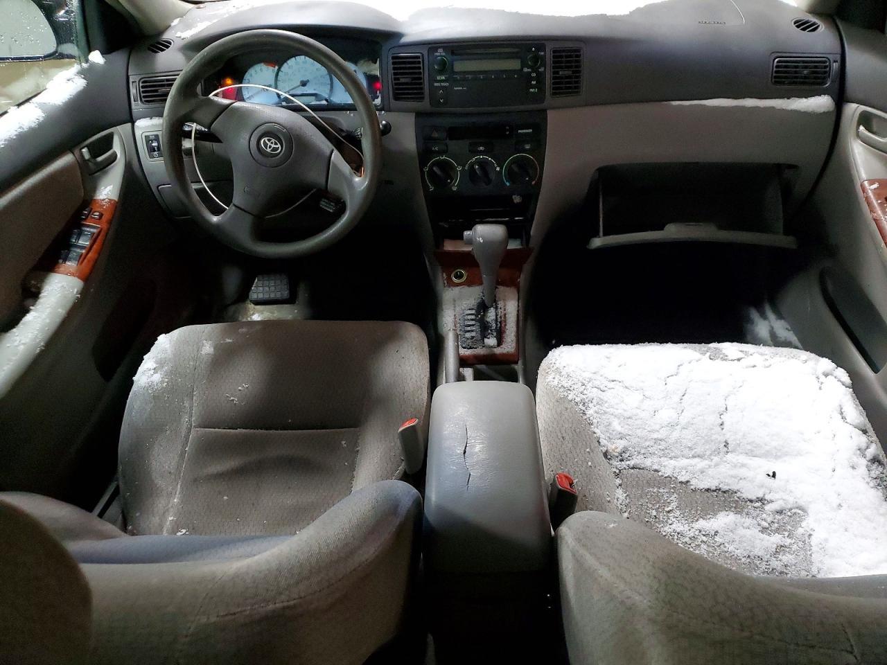 2004 TOYOTA COROLLA