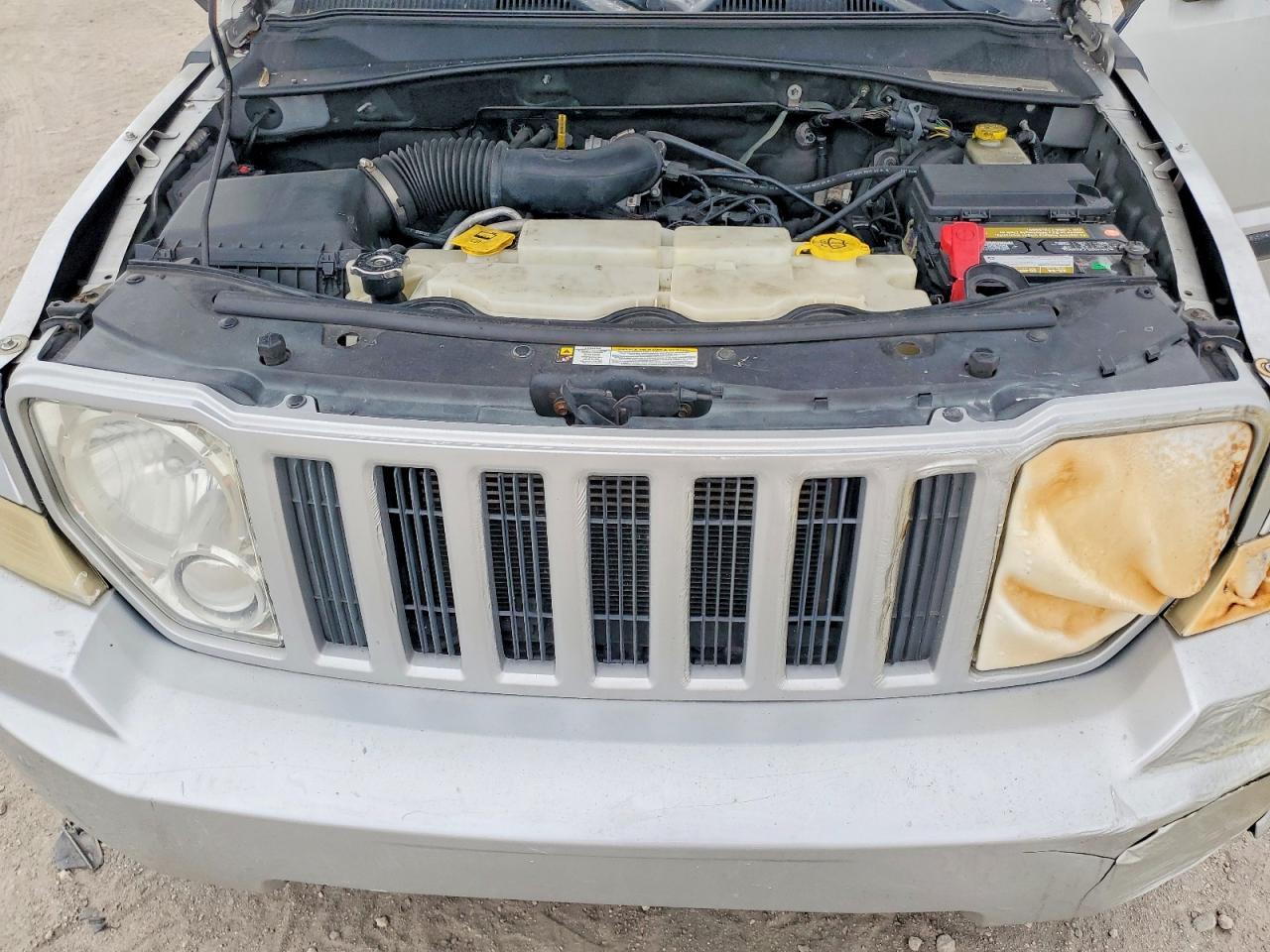 2012 JEEP Liberty