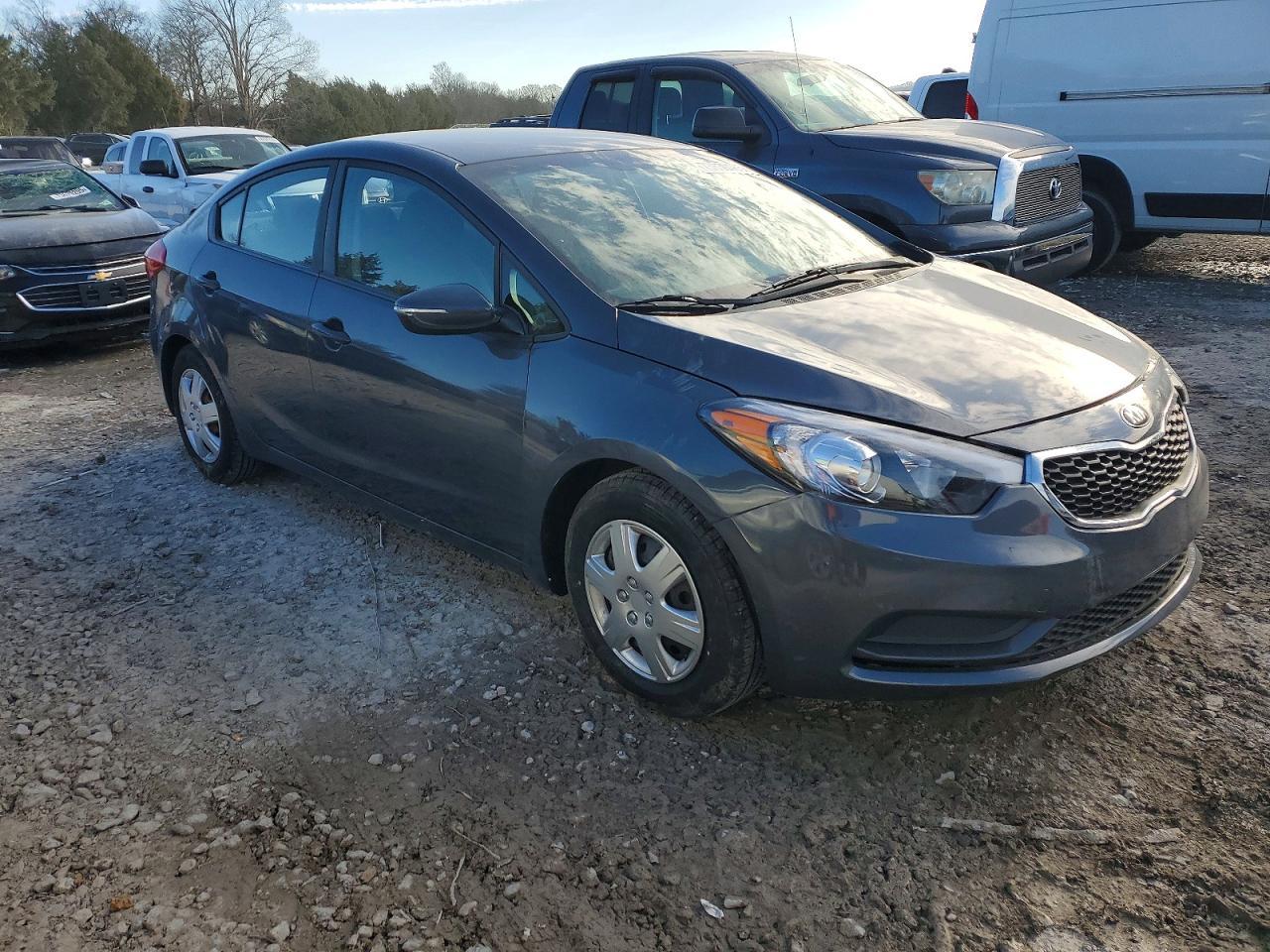 2016 KIA FORTE