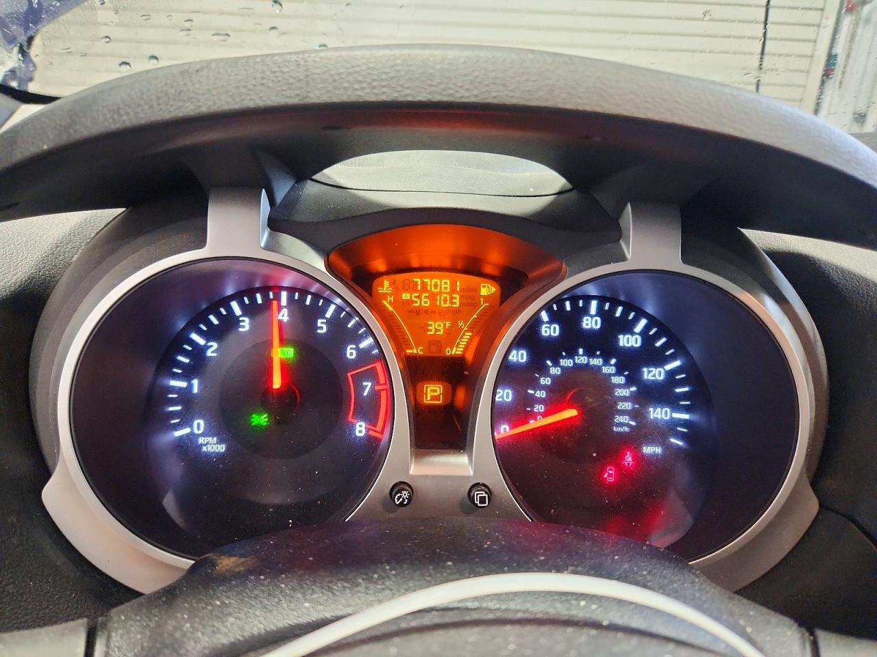 2015 NISSAN Juke