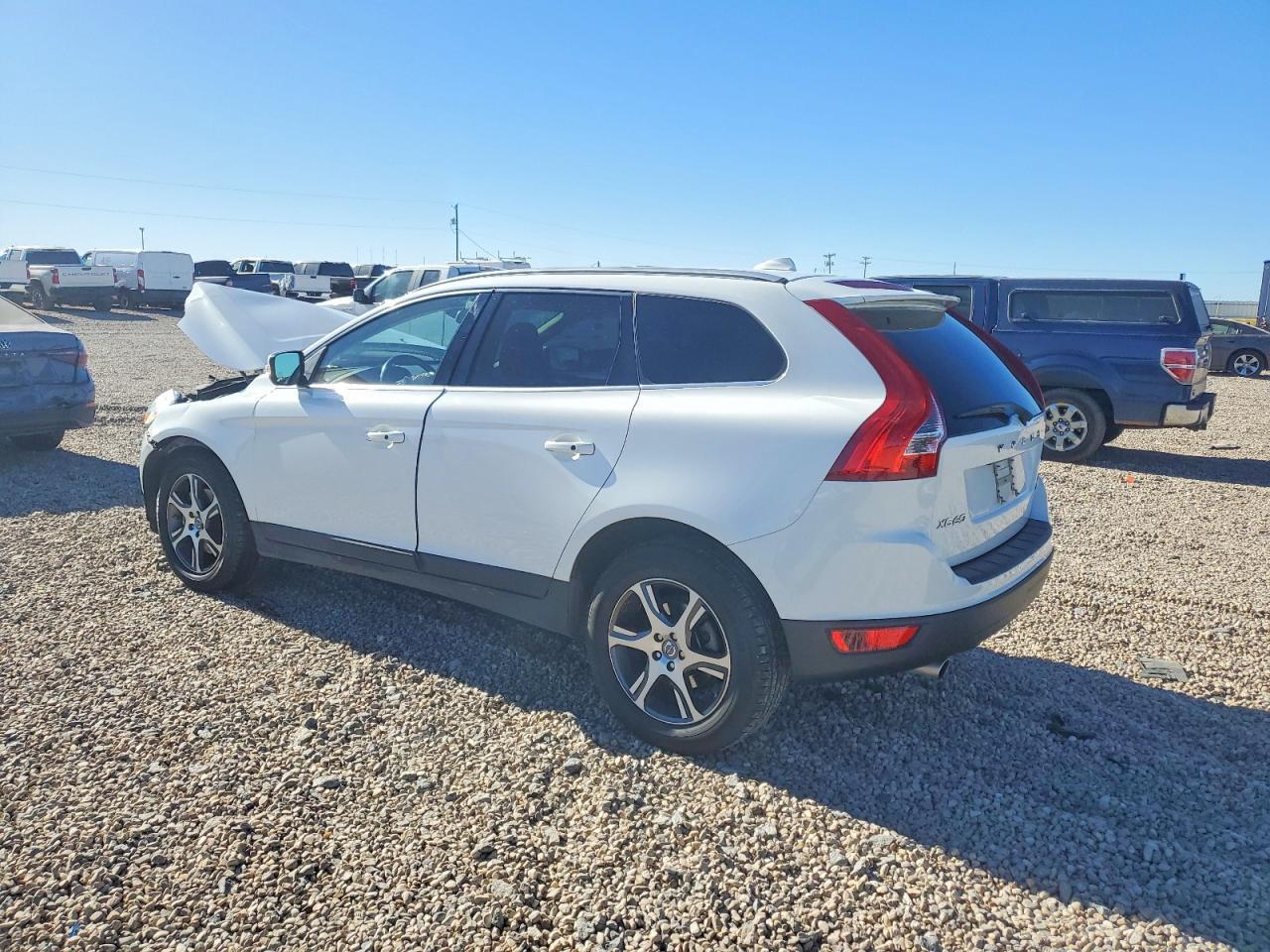 2013 VOLVO XC60