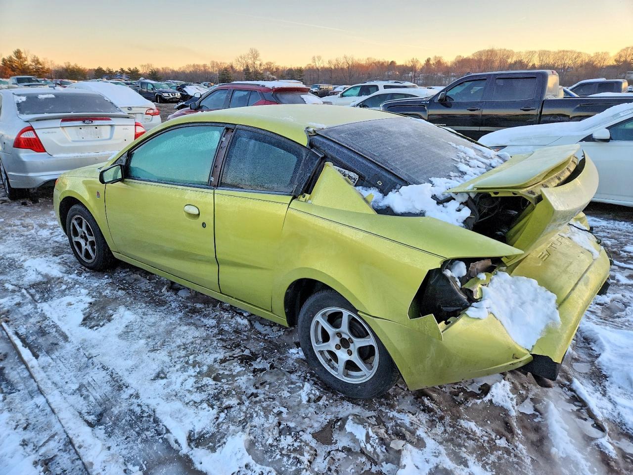 2004 SATURN Ion
