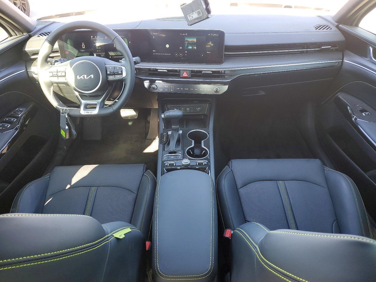2026 KIA K5