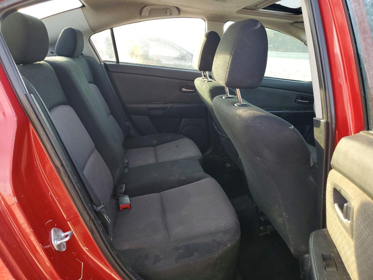2006 MAZDA 3